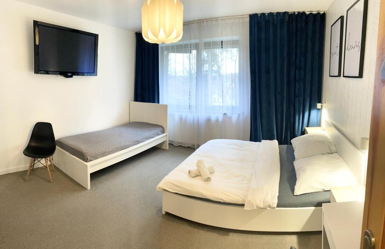 Villa Vincentow Myslenice Luaran gambar